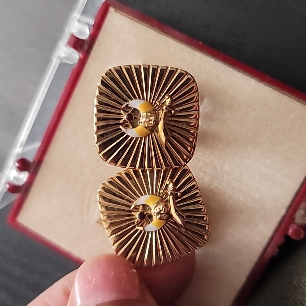 Cufflink gold tone - Picture 2 of 2